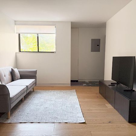 New Cozy Modern Minimalist Stay In Brooklyn At Rem-Casa New York Bagian luar foto