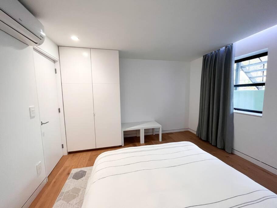 New Cozy Modern Minimalist Stay In Brooklyn At Rem-Casa New York Bagian luar foto
