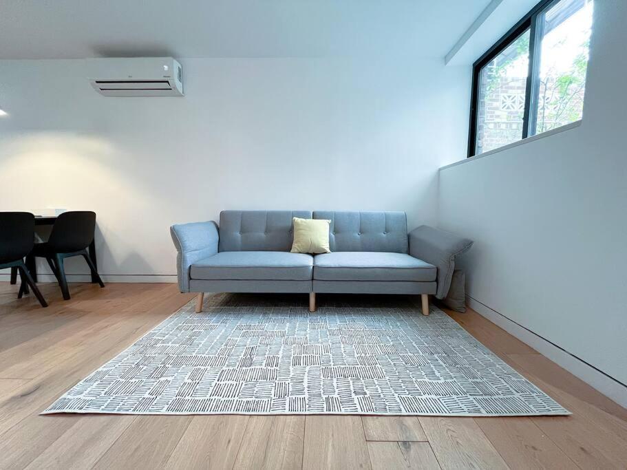 New Cozy Modern Minimalist Stay In Brooklyn At Rem-Casa New York Bagian luar foto