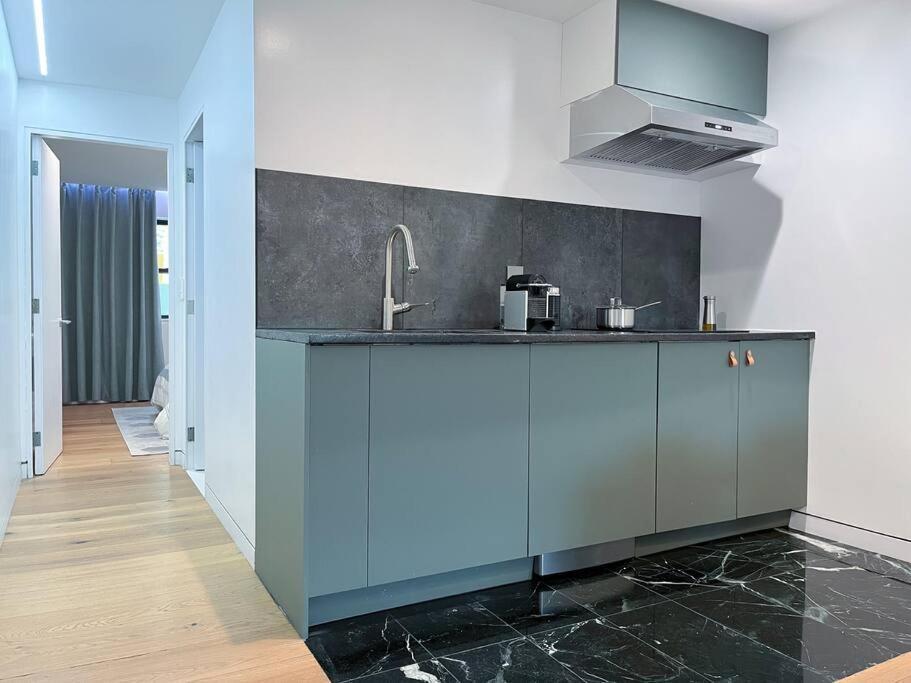 New Cozy Modern Minimalist Stay In Brooklyn At Rem-Casa New York Bagian luar foto